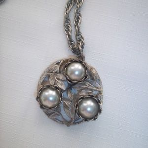 Vintage Silver Set Faux Pearl Flower Medallion